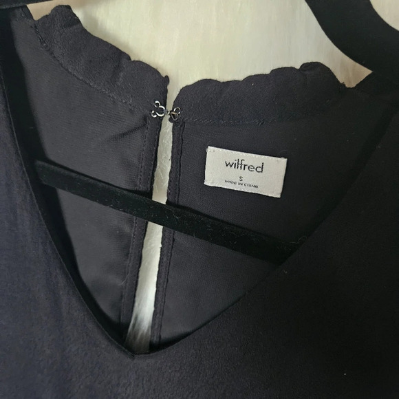 Wilfred (Aritzia) Classic Crepe Onyx Mini Dress (NWOT) - Picture 5 of 7